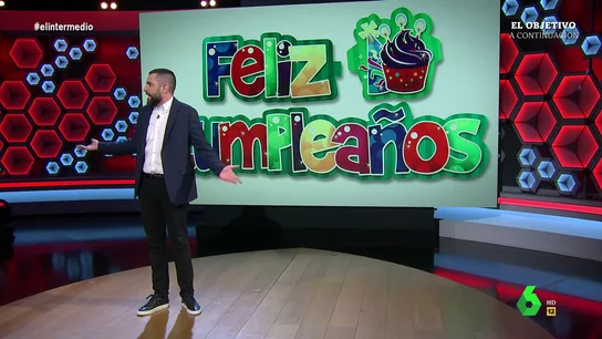 "Cerrad la puerta que se está colando gente": el divertido arranque de Dani Mateo en El Intermedio "Cerrad la puerta que se está colando gente": el divertido arranque de Dani Mateo en El Intermedio