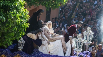 Semana Santa en Sevilla 2019. Salida de su capilla de la Hermandad de Santa Marta de Sevilla.