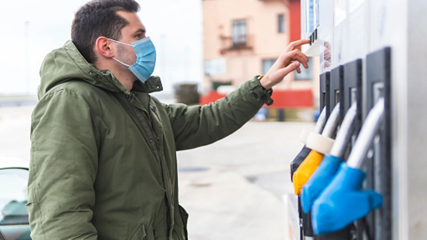 Así podrás comprobar si la gasolinera te ha aplicado el descuento de 20 céntimos Así podrás comprobar si la gasolinera te ha aplicado el descuento de 20 céntimos