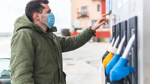 Así podrás comprobar si la gasolinera te ha aplicado el descuento de 20 céntimos