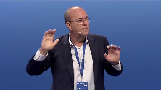 La anécdota sobre Fraga y el albariño que deja atónito a Feijóo La anécdota sobre Fraga y el albariño que deja atónito a Feijóo