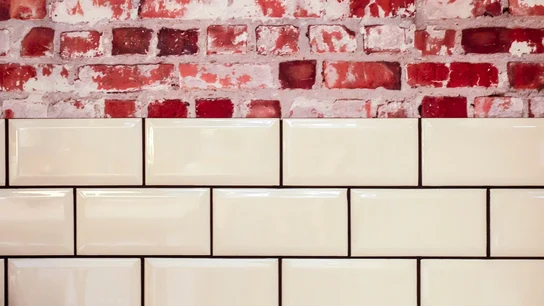La guerra de Ucrania repercute hasta en las paredes de tu casa: la ahogada industria del azulejo, entre ERTE y subidas de precios La guerra de Ucrania repercute hasta en las paredes de tu casa: la ahogada industria del azulejo, entre ERTE y subidas de precios