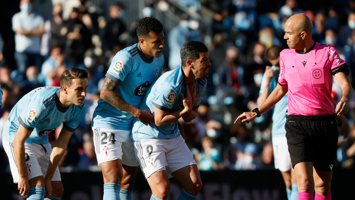 El Celta protesta González Fuertes