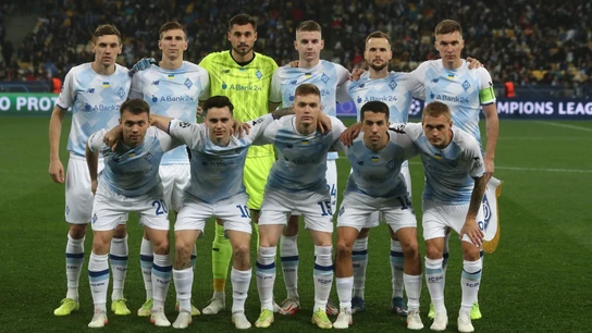 El Dinamo de Kiev disputará una gira benéfica contra Barca y PSG El Dinamo de Kiev disputará una gira benéfica contra Barca y PSG