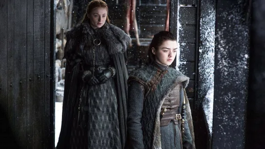 Sansa y Arya Stark Sansa y Arya Stark