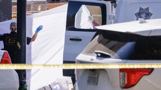 Las autoridades trabajan en la zona del tiroteo