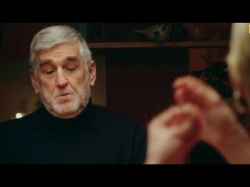La reacción de Juanma López Iturriaga al estereotipo de “heterosexual, rancio y misógino” de Samantha Hudson 