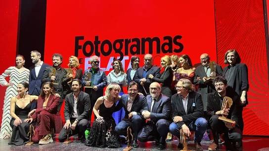 Najwa Nimri, Javier Cámara, Ana Belén o Pedro Almodóvar entre los premiados de los Fotogramas de Plata Najwa Nimri, Javier Cámara, Ana Belén o Pedro Almodóvar entre los premiados de los Fotogramas de Plata