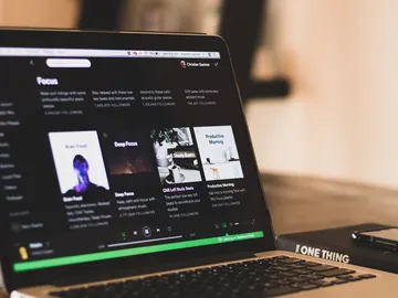 Configura Spotify para escuchar la música en la mejor calidad. Configura Spotify para escuchar la música en la mejor calidad.