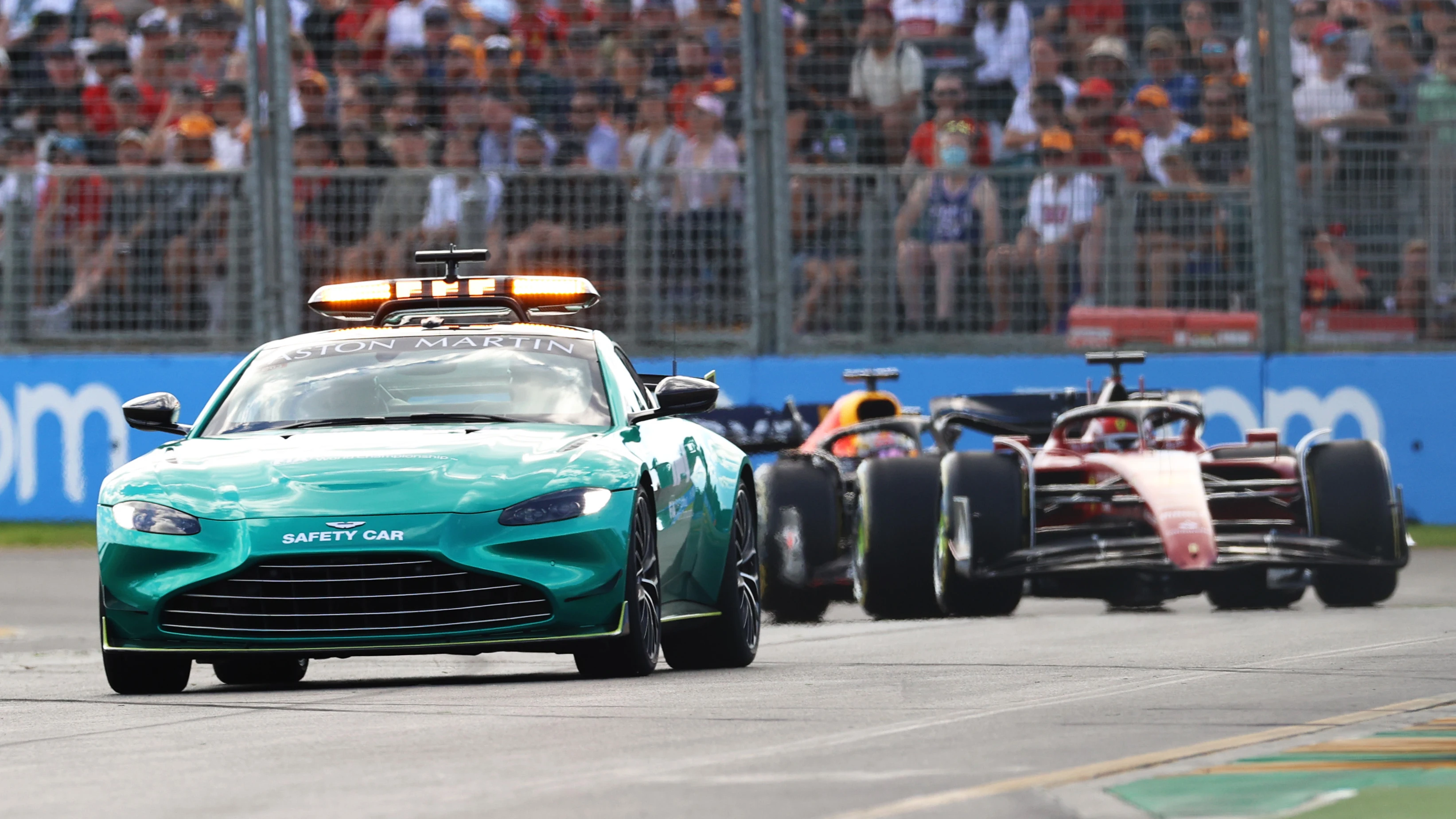 El safety car rodando en el GP de Australia