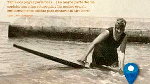 Agatha Christie practicando surf