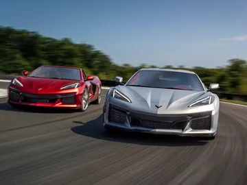 El día ha llegado: habrá una versión híbrida y una eléctrica del Corvette El día ha llegado: habrá una versión híbrida y una eléctrica del Corvette