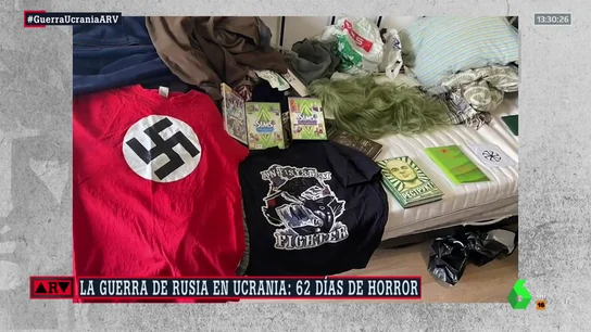 Esvásticas, estampas de Hitler y videojuegos de los SIMS: la última 'chapuza' de la inteligencia rusa Esvásticas, estampas de Hitler y videojuegos de los SIMS: la última 'chapuza' de la inteligencia rusa