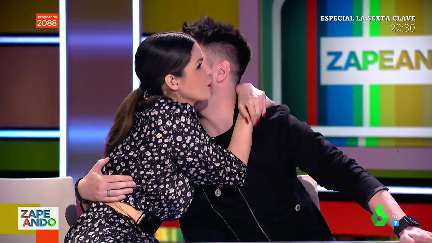 "Pero, ¿cómo eres tan sinvergüenza?": la confesión de Antonio José a Marta Torné que alucina a Dani Mateo "Pero, ¿cómo eres tan sinvergüenza?": la confesión de Antonio José a Marta Torné que alucina a Dani Mateo