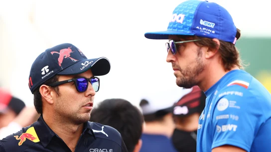 'Checo' Pérez y Fernando Alonso 'Checo' Pérez y Fernando Alonso