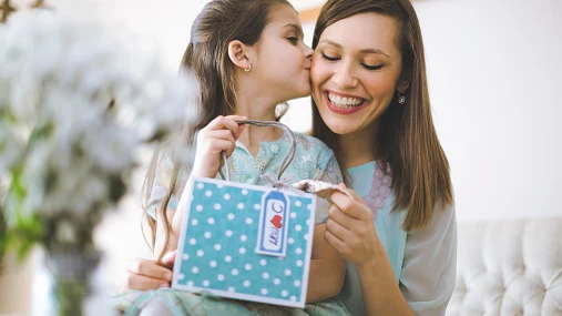 Los regalos más repetidos en el Día de la Madre