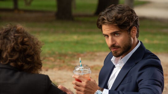 Maxi Iglesias, en el papel de Víctor en 'Valeria'