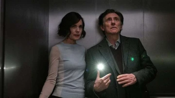 Elizabeth McGovern y Gabriel Byrne protagonizan esta serie.