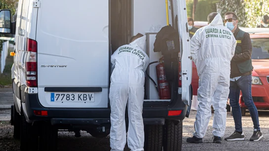 Imagen del registro en la casa de Óscar S, uno de los investigados por la muerte de Esther López.. Imagen del registro en la casa de Óscar S, uno de los investigados por la muerte de Esther López..