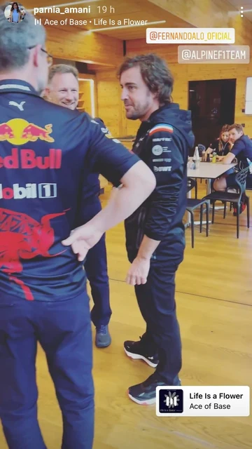 Fernando Alonso y Red Bull, en una 'reunión' en Imola