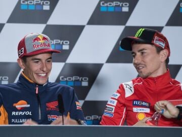 Marc M&aacute;rquez y Jorge Lorenzo, antes de una carrera