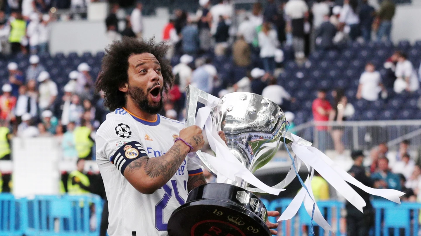 Marcelo levanta LaLiga Marcelo levanta LaLiga