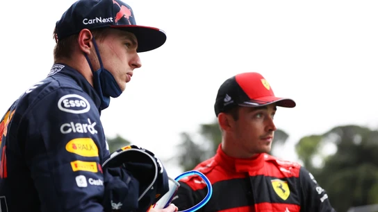 Verstappen y Leclerc, pilotos de Red Bull y de Ferrari Verstappen y Leclerc, pilotos de Red Bull y de Ferrari
