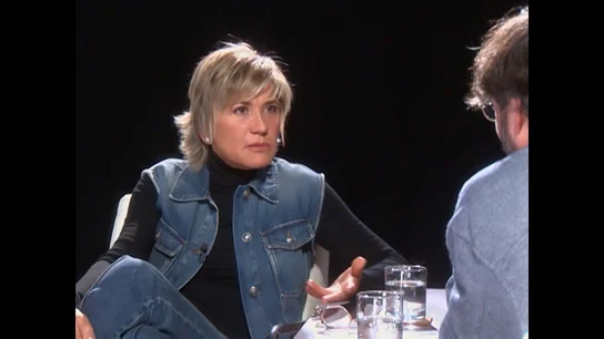 La metamorfosis en los pensamientos de Julia Otero tras superar su enfermedad: "Vivimos pendientes de unas soplatonterías..." La metamorfosis en los pensamientos de Julia Otero tras superar su enfermedad: "Vivimos pendientes de unas soplatonterías..."