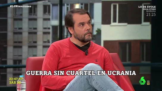 El corresponsal Amador Guallar describe la "salvajada" de las tropas rusas en Járkov: "La estrategia de Putin es matar civiles" El corresponsal Amador Guallar describe la "salvajada" de las tropas rusas en Járkov: "La estrategia de Putin es matar civiles"