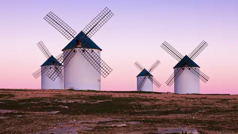 Renfe pondrá en marcha el Tren de los Molinos que unirá Madrid y Campo de Criptana (Ciudad Real)  Renfe pondrá en marcha el Tren de los Molinos que unirá Madrid y Campo de Criptana (Ciudad Real)