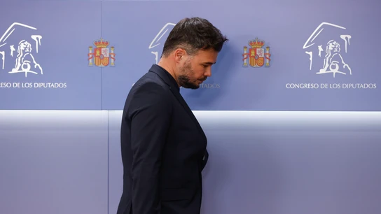 El portavoz de ERC, Gabriel Rufián en rueda de prensa ofrecida este martes en el Congreso. El portavoz de ERC, Gabriel Rufián en rueda de prensa ofrecida este martes en el Congreso.