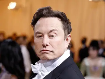 Elon Musk en la Met Gala Elon Musk en la Met Gala