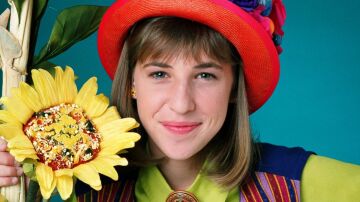 Mayim Bialik se dio a conocer gracias a la pizpireta Blossom.