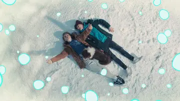 Nick and Charlie, in a scene from 'Heartstopper'