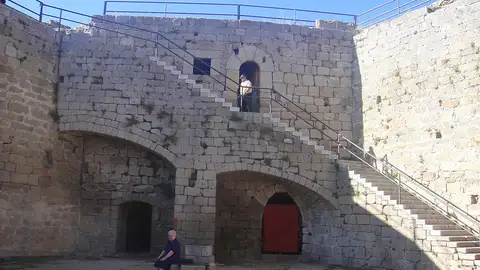 Castillo de Ledesma Castillo de Ledesma