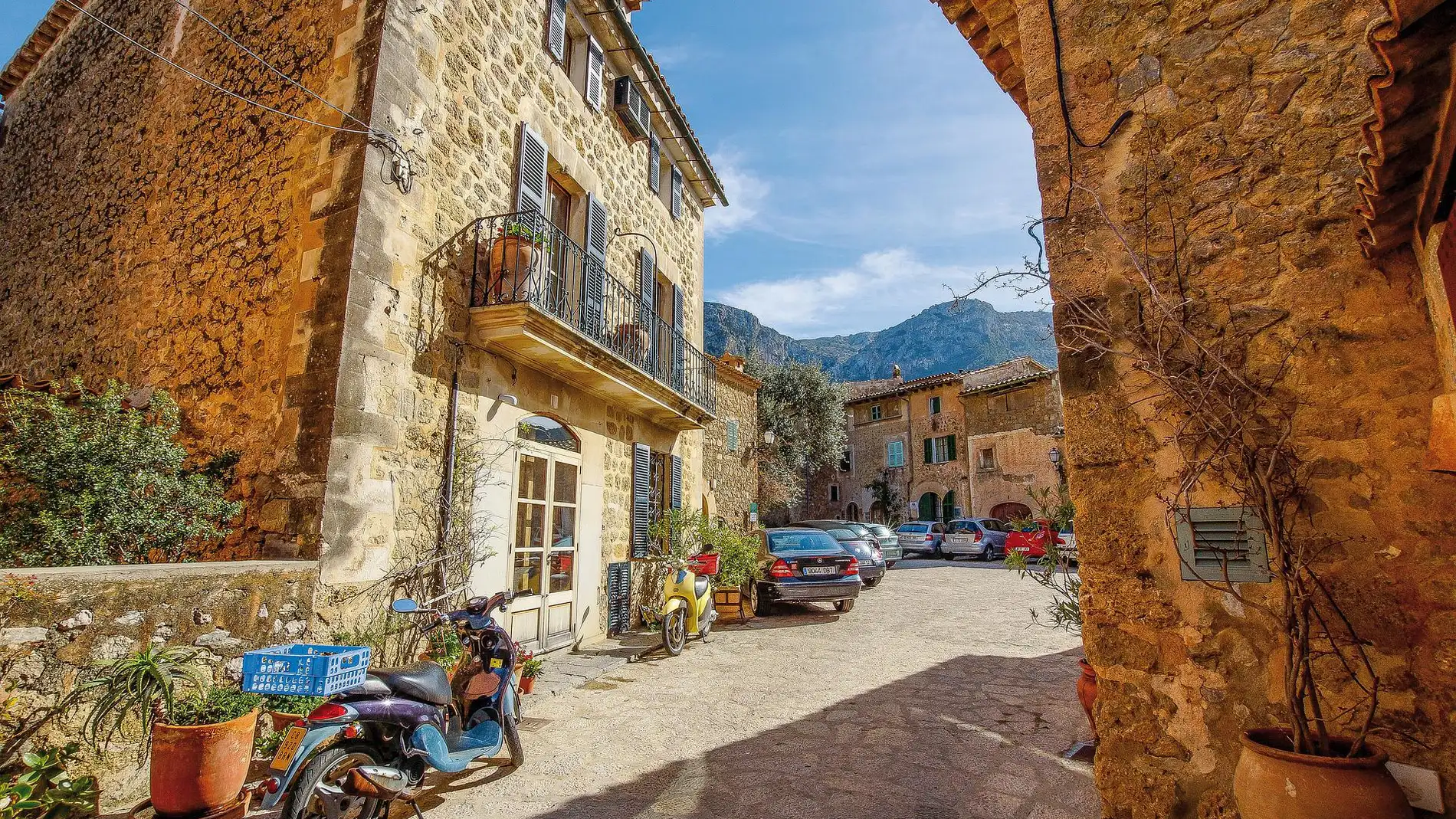 Descubre Deià, uno de los pueblos más bonitos de Mallorca
