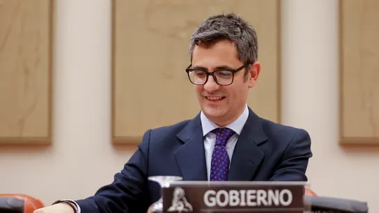 El ministro de la Presidencia, Félix Bolaños, en la Comisión Constitucional del Congreso El ministro de la Presidencia, Félix Bolaños, en la Comisión Constitucional del Congreso