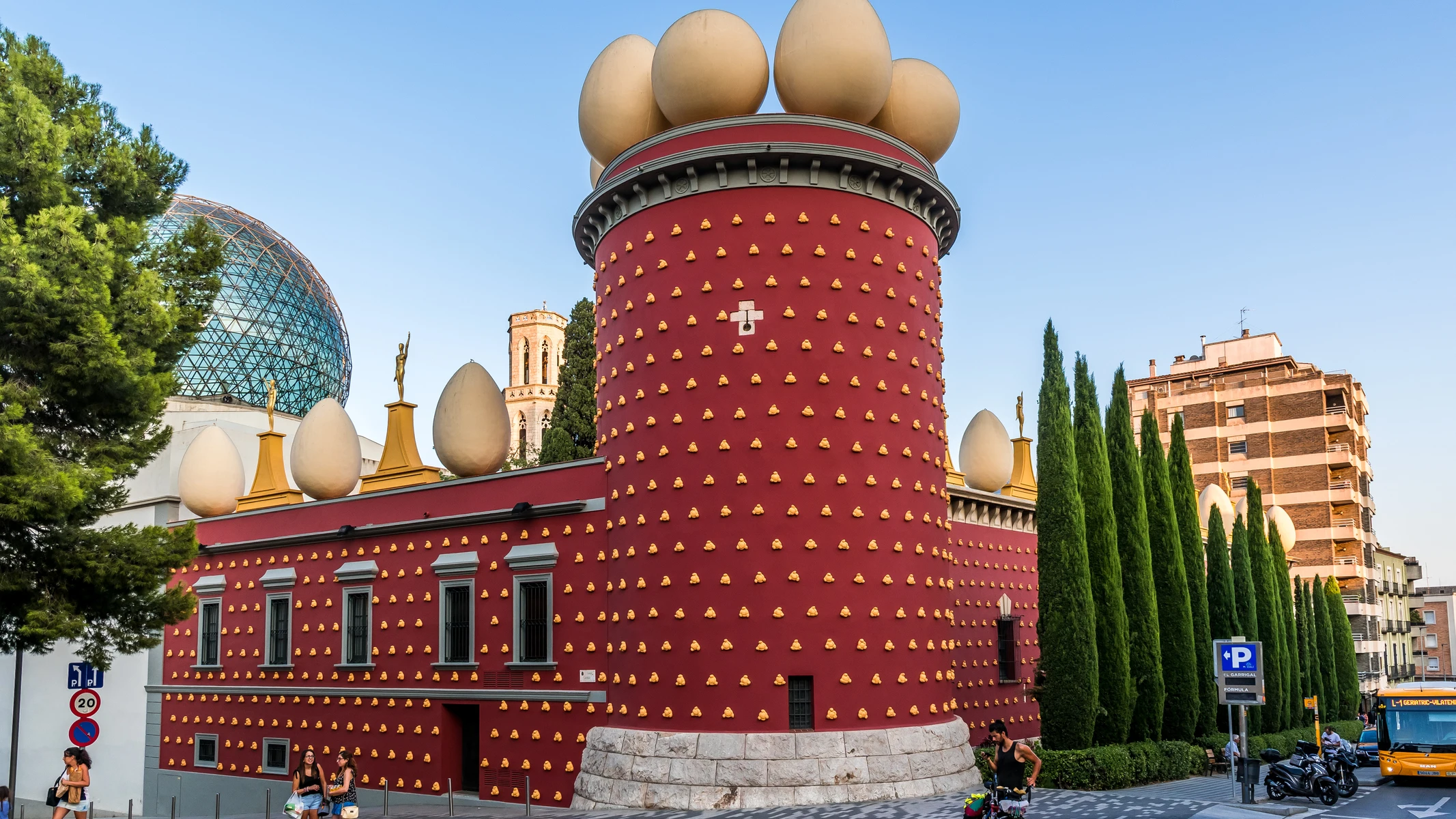 Teatro-Museo Dal&iacute; en Figueres