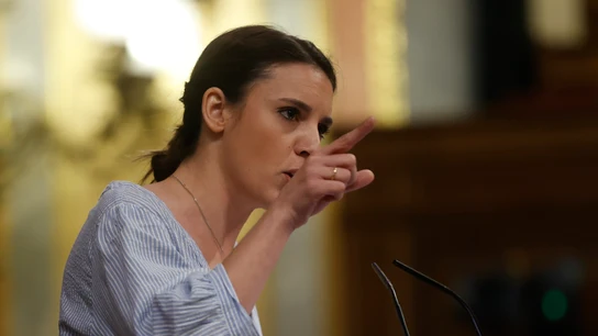 La ministra de Igualdad, Irene Montero, interviene en el Congreso para responder a una interpelación de Vox. La ministra de Igualdad, Irene Montero, interviene en el Congreso para responder a una interpelación de Vox.