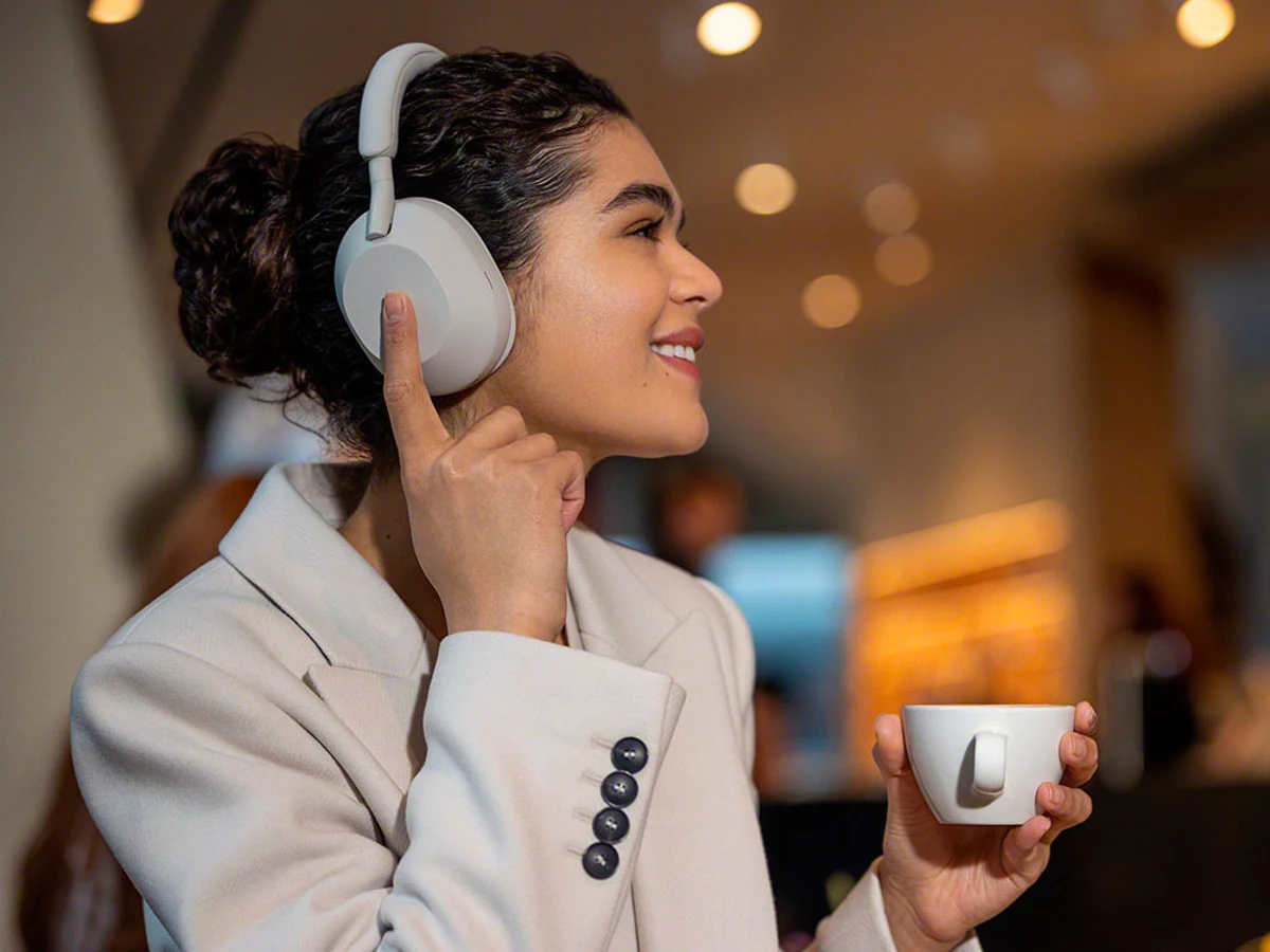 Sony presenta sus nuevos auriculares inalámbricos WH-1000XM5, con mejoras  en la cancelación de ruido - LA NACION