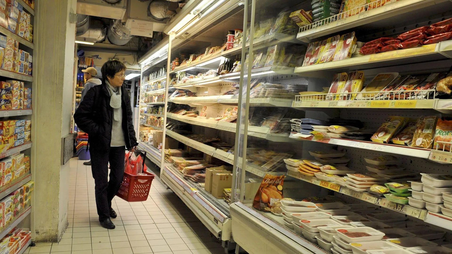 Imagen de archivo de un supermercado. / Efe