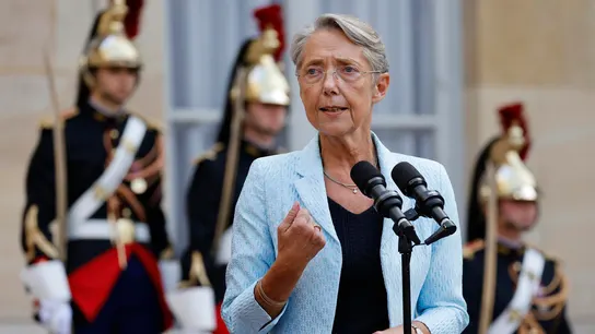 Élisabeth Borne, primera ministra de Francia Élisabeth Borne, primera ministra de Francia