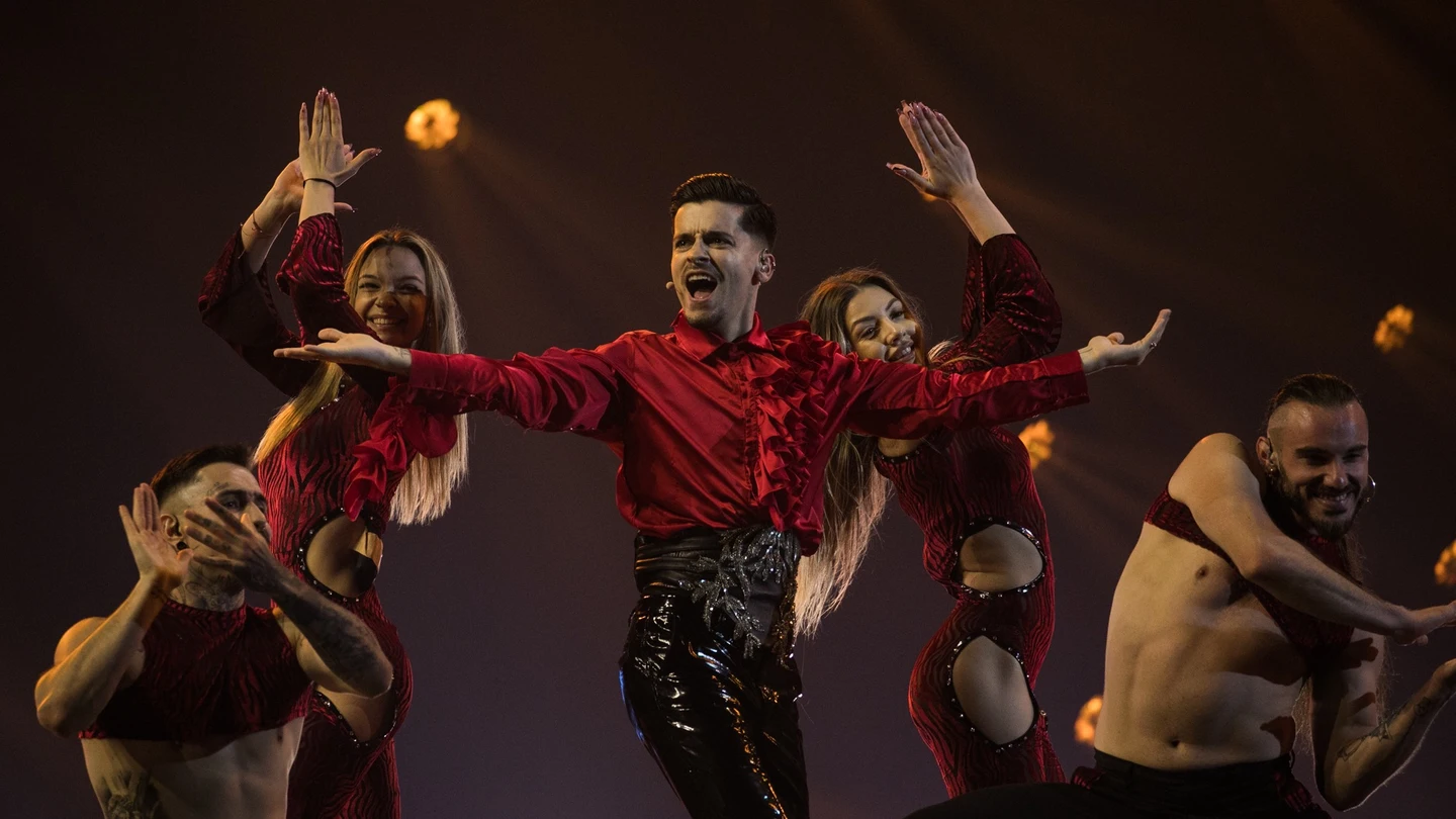 Rumanía denuncia que la organización de Eurovisión alteró sus votaciones: así podría beneficiar a Chanel Rumanía denuncia que la organización de Eurovisión alteró sus votaciones: así podría beneficiar a Chanel