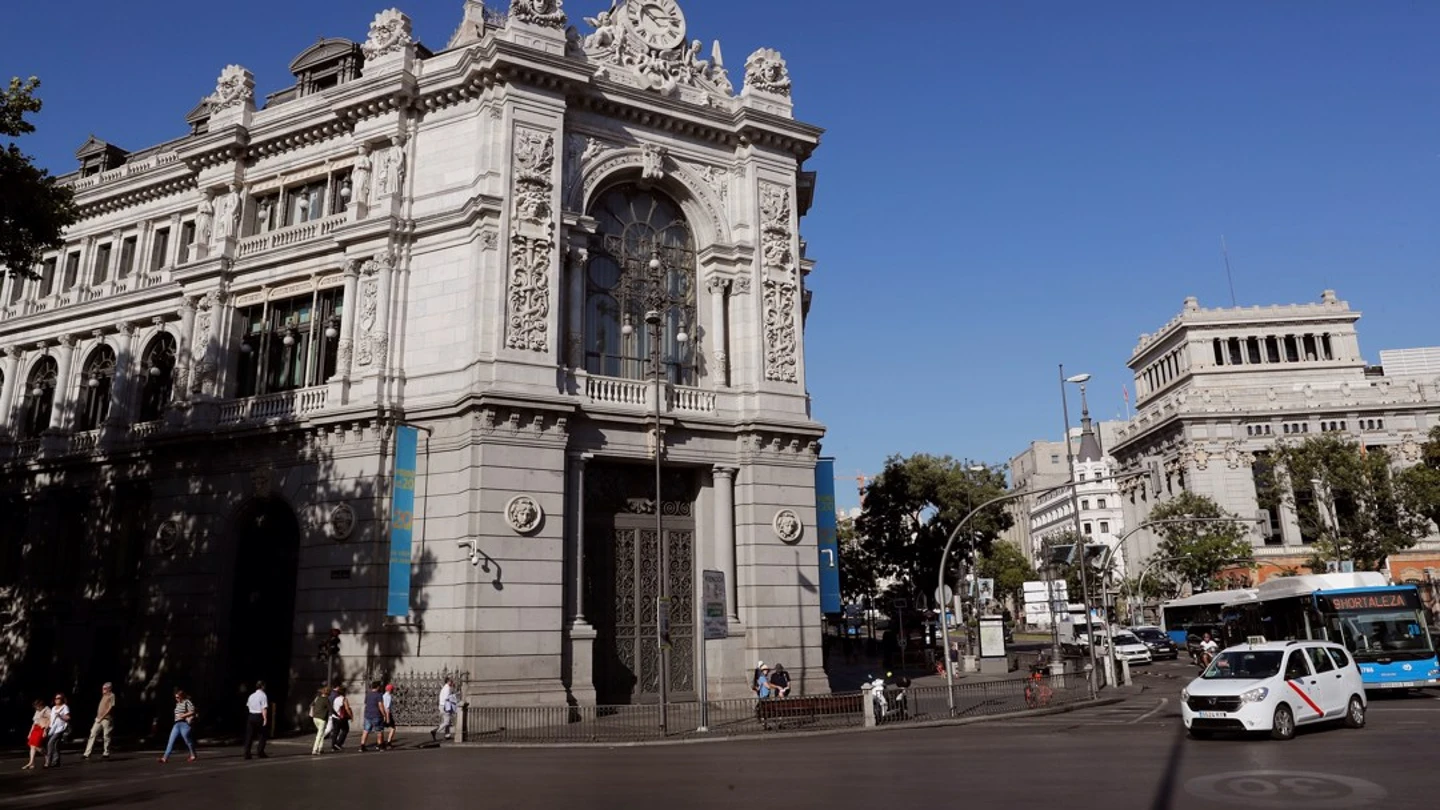 Fachada del Banco de España, en una fotografía de archivo Fachada del Banco de España, en una fotografía de archivo/ EFE/Chema Moya