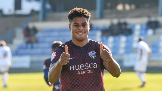 Carlos Kevin, canterano del Huesca Carlos Kevin, canterano del Huesca