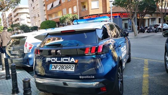 Imagen de archivo de un coche de la Policía Nacional Imagen de archivo de un coche de la Policía Nacional