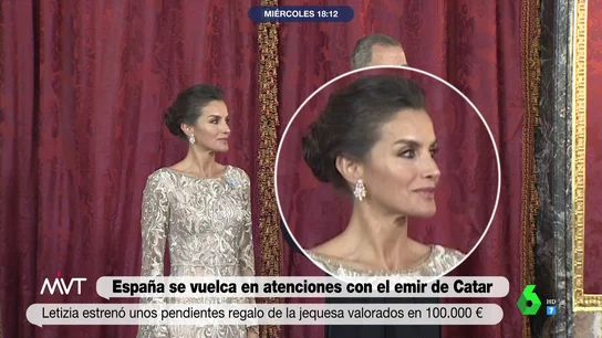 Unos pendientes de diamantes de 100.000 euros: el regalo de los jeques de Catar a la reina Letizia Unos pendientes de diamantes de 100.000 euros: el regalo de los jeques de Catar a la reina Letizia