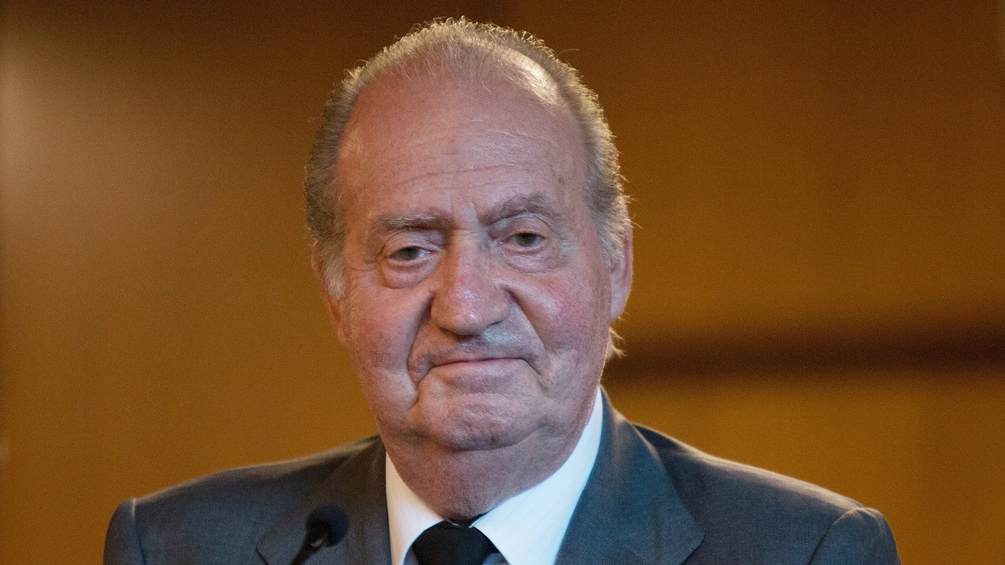 El Rey emérito fijará también su residencia fiscal en Emiratos Arabes Unidos El Rey emérito fijará también su residencia fiscal en Emiratos Arabes Unidos