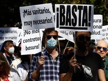 Médicos durante una de las concentraciones la pasada semana en Madrid. 