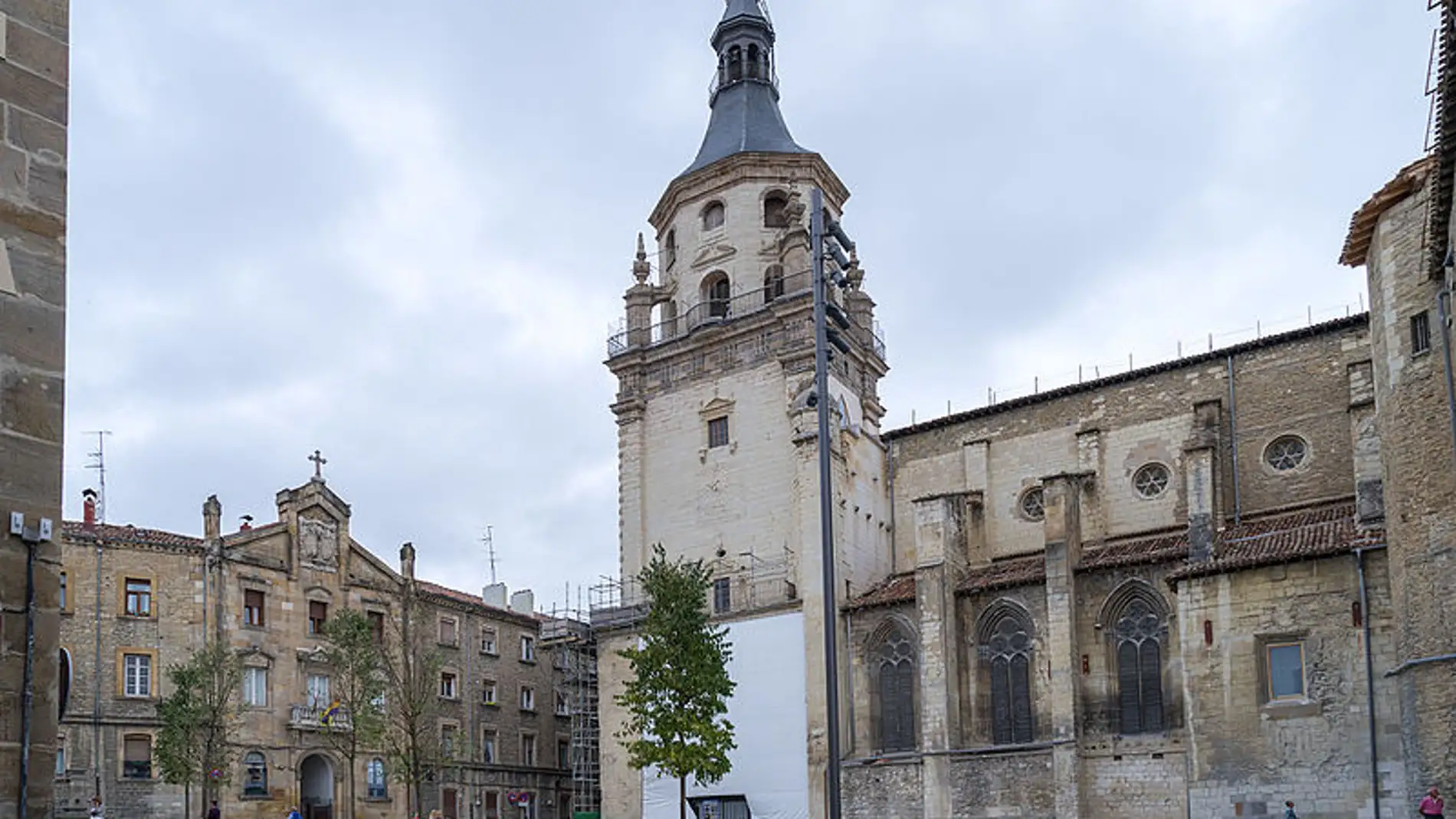 Catedral de Santa María de Vitoria-Gasteiz: historia y datos curiosos que te sorprenderán